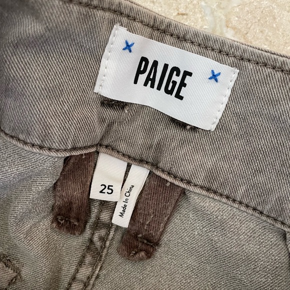 PAIGE ANESSA SHORTS, Moss Taupe, Size 25 - Picture 6 of 6